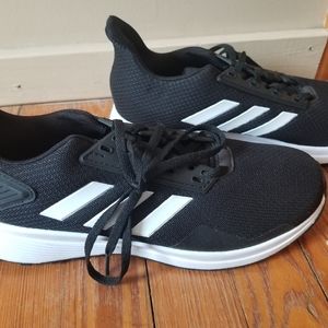 Adidas mens 7 sneakers